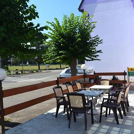 Hotel Restaurant Niemerich Pulversheim Eksteriør bilde
