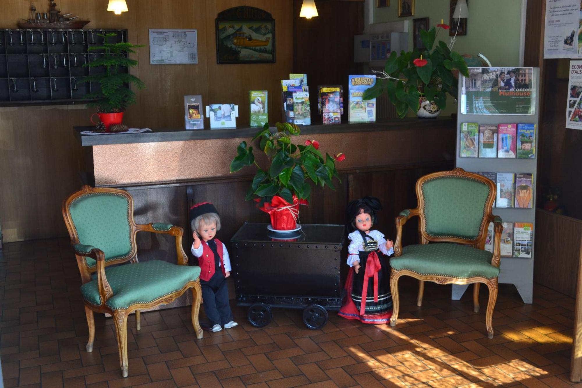 Hotel Restaurant Niemerich Pulversheim Eksteriør bilde