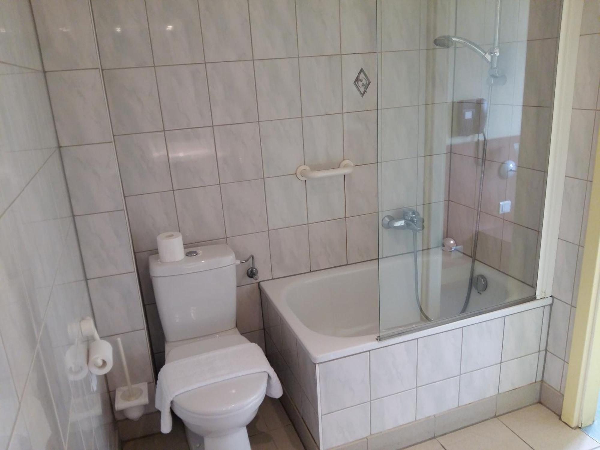 Hotel Restaurant Niemerich Pulversheim Rom bilde